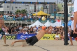 IMG_2205-(Phil-Dalhausser-diving-for-the-ball)